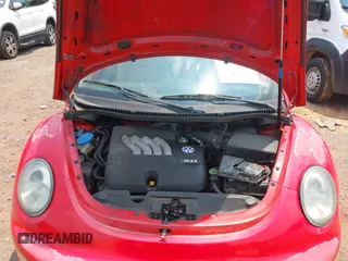 2001 Volkswagen Beetle GLS с VIN 3VWCS21C01M406402, выставлен на аукционе IAAI как лот 42366683 с пробегом 171 574 миль миль и . История ставок и продаж доступна на DreamBid. Изображение 10.