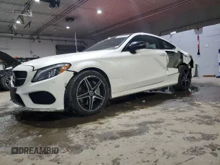 2018 Mercedes-Benz C 300 z VIN WDDWJ4KB4JF606547, wystawiony jako Copart lot #42483995 z przebiegiem 82 083 mil mil oraz Szkoda całkowita • Salvage title. Historia ofert i sprzedaży dostępna na DreamBid. Obrazek 1.