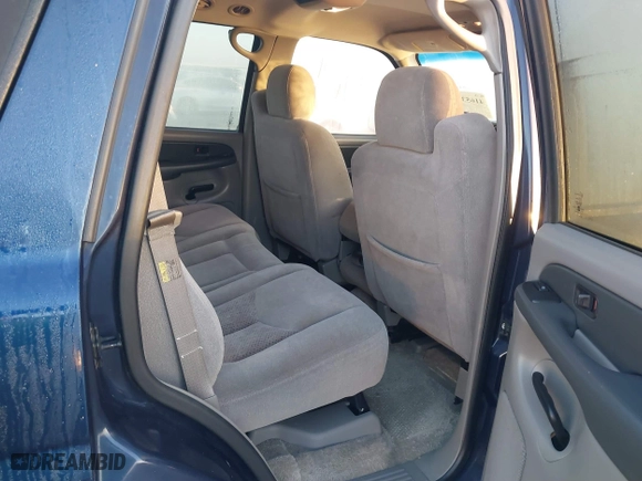 2003 Chevrolet Tahoe LS with VIN 1GNEC13V43R297842, listed as a IAAI auction lot 41653912 with 181,955 mi miles. Bid and sale history available at carsss.com. Image 8.
