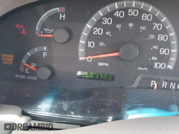 1999 Ford Expedition XLT with VIN 1FMRU17LXXLC35575, listed as a IAAI auction lot 42820162 with 166,172 mi miles and . Bid and sale history available at DreamBid. Image 7.
