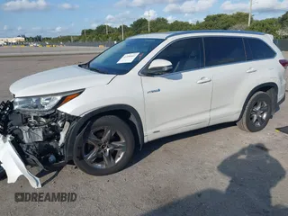 2018 Toyota Highlander Hybrid Limited z VIN 5TDDGRFH7JS040072, wystawiony jako IAAI lot #41490441 z przebiegiem 121 677 mil mil oraz . Historia ofert i sprzedaży dostępna na DreamBid. Obrazek 2.