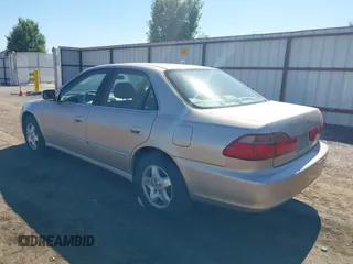 2000 Honda Accord EX with VIN 1HGCG1659YA042210, listed as a IAAI auction lot 42587079 with 149,192 mi miles and . Bid and sale history available at DreamBid. Image 3.