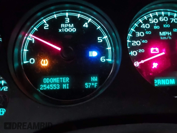 2009 GMC Yukon SLT 4SB with VIN 1GKFK33049R248377, listed as a IAAI auction lot 41702289 with 254,553 mi miles and . Bid and sale history available at DreamBid. Image 15.