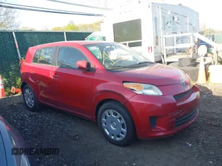 2008 Scion xD z VIN JTKKU10498J028500, wystawiony jako IAAI lot #42164085 z przebiegiem Nie podano mil oraz . Historia ofert i sprzedaży dostępna na DreamBid. Obrazek 1.