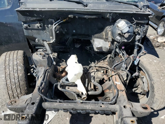 2013 GMC Yukon XL SLT with VIN 1GKS2KE76DR130374, listed as a Copart auction lot 43983875 with 0 mi miles and Salvage Title. Bid and sale history available at carsss.com. Image 12.