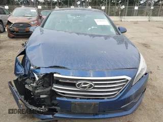 2016 Hyundai Sonata SE z VIN 5NPE24AF7GH327194, wystawiony jako IAAI lot #41393113 z przebiegiem Nie podano mil oraz . Historia ofert i sprzedaży dostępna na DreamBid. Obrazek 6.