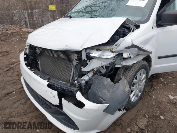 2014 Ram Cargo Van Tradesman with VIN 2C4JRGAG3ER379961, listed as a IAAI auction lot 41554581 with 186,198 mi miles. Bid and sale history available at carsss.com. Image 6.