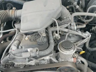 2017 Toyota Tacoma SR z VIN 5TFSX5EN3HX057690, wystawiony jako IAAI lot #42932870 z przebiegiem 121 609 mil mil oraz . Historia ofert i sprzedaży dostępna na DreamBid. Obrazek 19.