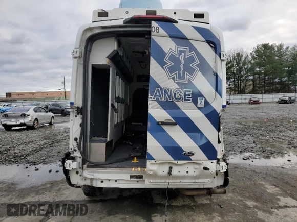 2019 Ford Transit with VIN 1FDYR2CM8KKB86523, listed as a Copart auction lot 80925903 with Not Provided miles and Salvage Title. Bid and sale history available at DreamBid. Image 6.