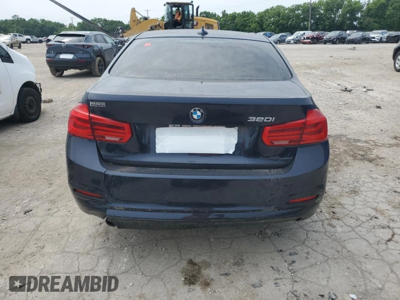 2016 BMW 3 Series 320i z VIN WBA8A9C50GK622573, wystawiony jako Copart lot #60071865 z przebiegiem Nie podano mil oraz Czysty tytuł • Clean title. Historia ofert i sprzedaży dostępna na DreamBid. Obrazek 6.