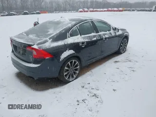 2015 Volvo S60 T5 Premier with VIN YV1612TK6F1348608, listed as a IAAI auction lot 41229153 with 73,019 mi miles. Bid and sale history available at carsss.com. Image 4.
