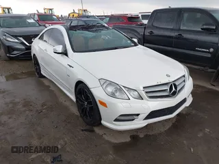 2012 Mercedes-Benz E 550 with VIN WDDKJ7DB7CF156716, listed as a IAAI auction lot 41915988 with 180,809 mi miles and . Bid and sale history available at DreamBid. Image 1.