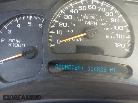 2003 Chevrolet Silverado 1500HD LS z VIN 1GCGC13U83F238531, wystawiony jako IAAI lot #41809747 z przebiegiem 316 028 mil mil oraz . Historia ofert i sprzedaży dostępna na DreamBid. Obrazek 7.
