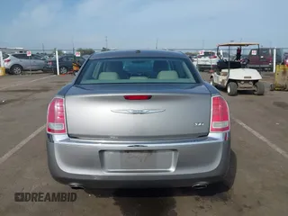2014 Chrysler 300 with VIN 2C3CCAAG3EH322855, listed as a IAAI auction lot 42053129 with 172,687 mi miles. Bid and sale history available at carsss.com. Image 17.