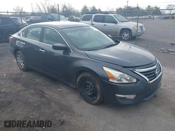 2013 Nissan Altima SV with VIN 1N4AL3AP5DC254984, listed as a IAAI auction lot 41968216 with 277,911 mi miles and . Bid and sale history available at carsss.com. Image 1.