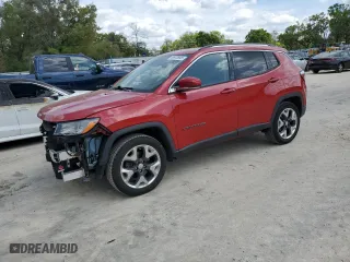 2019 Jeep Compass Limited with VIN 3C4NJCCB8KT664232, listed as a Copart auction lot 49970945 with 102,101 mi miles and Salvage Title. Bid and sale history available at carsss.com. Image 1.