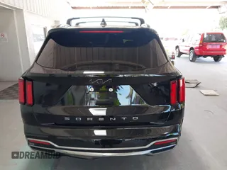 2022 Kia Sorento SX z VIN 5XYRK4LFXNG139319, wystawiony jako IAAI lot #42044515 z przebiegiem 43 830 mil mil oraz . Historia ofert i sprzedaży dostępna na DreamBid. Obrazek 17.