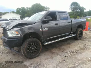 2015 Ram 2500 Tradesman с VIN 3C6UR5CL0FG708948, выставлен на аукционе IAAI как лот 42511733 с пробегом 90 885 миль миль и . История ставок и продаж доступна на DreamBid. Изображение 17.