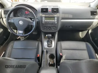 2008 Volkswagen Jetta SE с VIN 3VWRZ71K38M109760, выставлен на аукционе Copart как лот 46666555 с пробегом 133 747 миль миль и Списание • Salvage title. История ставок и продаж доступна на DreamBid. Изображение 8.