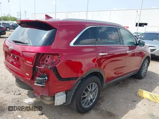 2019 Kia Sorento LX with VIN 5XYPG4A3XKG527468, listed as a IAAI auction lot 41904631 with 93,525 mi miles. Bid and sale history available at carsss.com. Image 4.