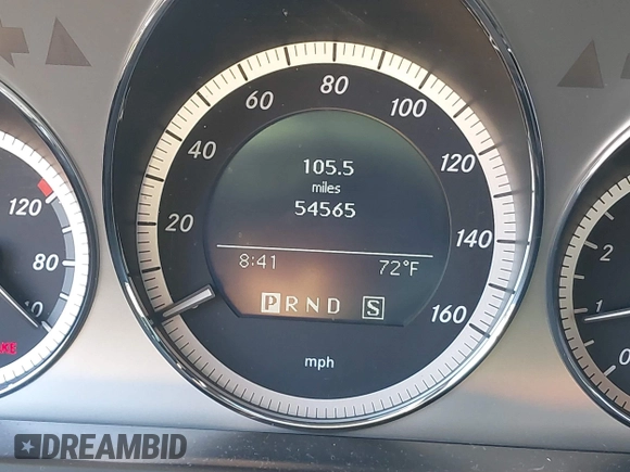 2009 Mercedes-Benz C-Class 3.5L Sport with VIN WDDGF56XX9F212032, listed as a IAAI auction lot 41635173 with 54,565 mi miles. Bid and sale history available at carsss.com. Image 7.