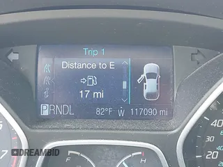 2012 Ford Focus SE с VIN 1FAHP3F29CL220562, выставлен на аукционе IAAI как лот 42299647 с пробегом 117 090 миль миль и . История ставок и продаж доступна на DreamBid. Изображение 15.