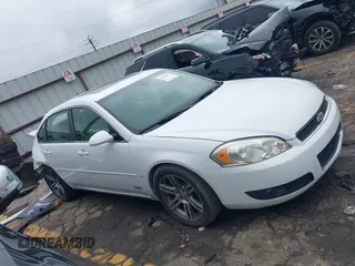 2006 Chevrolet Impala SS with VIN 2G1WD58C969337753, listed as a IAAI auction lot 41970896 with 176,822 mi miles and . Bid and sale history available at DreamBid. Image 13.