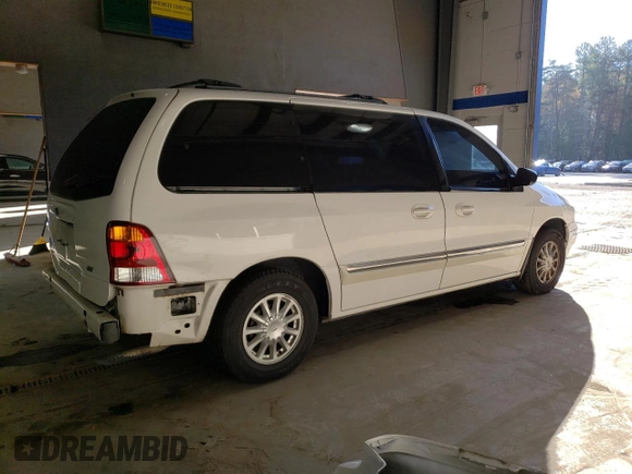2000 Ford Windstar SE with VIN 2FMDA5244YBB82058, listed as a Copart auction lot 80650544 with Not Provided miles and Clean Title. Bid and sale history available at carsss.com. Image 3.