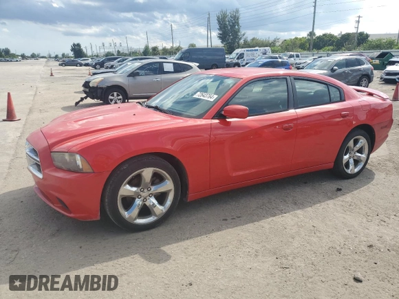 2013 Dodge Charger SXT with VIN 2C3CDXHG0DH730914, listed as a Copart auction lot 72643764 with 44,814 mi miles and Salvage Title. Bid and sale history available at carsss.com. Image 1.