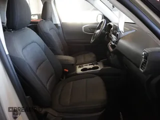 2024 Ford Bronco Sport Big Bend z VIN 3FMCR9B63RRE73859, wystawiony jako Copart lot #58603635 z przebiegiem 3 140 mil mil oraz Szkoda całkowita • Salvage title. Historia ofert i sprzedaży dostępna na DreamBid. Obrazek 5.