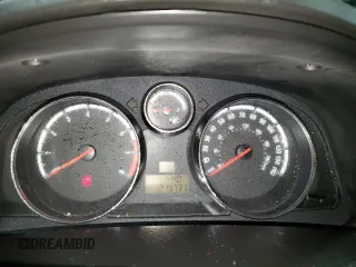 2008 Saturn VUE XR z VIN 3GSDL73708S548339, wystawiony jako Copart lot #89202695 z przebiegiem 219 737 mil mil oraz Nie do naprawy. Historia ofert i sprzedaży dostępna na DreamBid. Obrazek 9.