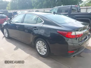 2016 Lexus ES with VIN 58ABK1GG0GU004813, listed as a IAAI auction lot 42114069 with 111,622 mi miles. Bid and sale history available at carsss.com. Image 3.