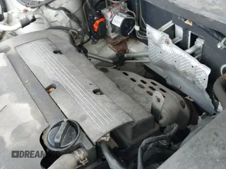 2013 Mitsubishi Outlander LE с VIN 4A4AP5AU4DE017061, выставлен на аукционе IAAI как лот 42862732 с пробегом 150 927 миль миль и . История ставок и продаж доступна на DreamBid. Изображение 14.