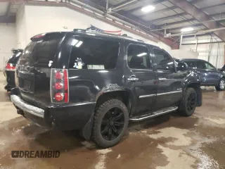 2011 GMC Yukon Denali with VIN 1GKS2EEF5BR323962, listed as a Copart auction lot 41388605 with 185,108 mi miles and Clean Title. Bid and sale history available at carsss.com. Image 3.