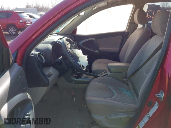 2007 Toyota RAV4 with VIN JTMBD33V175088480, listed as a IAAI auction lot 41779212 with 201,875 mi miles. Bid and sale history available at carsss.com. Image 5.