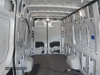 2022 Mercedes-Benz Sprinter Cargo with VIN W1Y40CHY7NT104466, listed as a IAAI auction lot 41716247 with 46,238 mi miles. Bid and sale history available at carsss.com. Image 8.