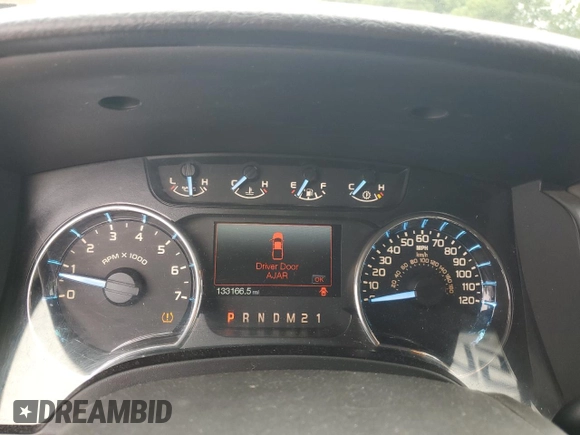 2012 Ford F-150 XL with VIN 1FTFX1EF5CFC05730, listed as a Copart auction lot 64610735 with 133,166 mi miles and Clean title. Bid and sale history available at DreamBid. Image 9.