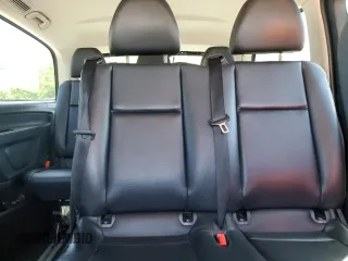 2018 Mercedes-Benz Metris Passenger z VIN WD4PG2EE4J3492287, wystawiony jako Copart lot #59262915 z przebiegiem 252 020 mil mil oraz Czysty tytuł • Clean title. Historia ofert i sprzedaży dostępna na DreamBid. Obrazek 10.