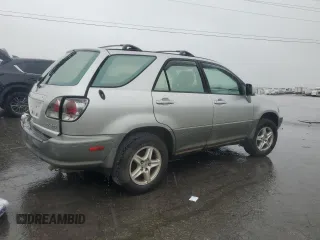 2002 Lexus RX 300 with VIN JTJHF10UX20239372, listed as a Copart auction lot 72798654 with 229,004 mi miles and Clean Title. Bid and sale history available at carsss.com. Image 3.
