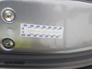 2017 Hyundai Azera Limited z VIN KMHFH4JG3HA578259, wystawiony jako IAAI lot #42157325 z przebiegiem 96 944 mil mil oraz . Historia ofert i sprzedaży dostępna na DreamBid. Obrazek 9.