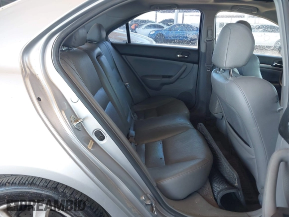 2005 Acura TSX z VIN JH4CL96865C025964, wystawiony jako IAAI lot #42131219 z przebiegiem Nie podano mil oraz . Historia ofert i sprzedaży dostępna na DreamBid. Obrazek 8.