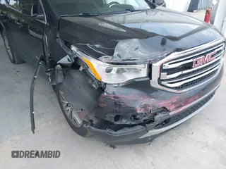 2017 GMC Acadia SLE z VIN 1GKKNLLS2HZ163687, wystawiony jako IAAI lot #42215323 z przebiegiem 124 127 mil mil oraz . Historia ofert i sprzedaży dostępna na DreamBid. Obrazek 6.