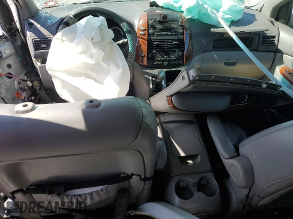 2004 Toyota Sienna XLE with VIN 5TDZA22C04S068616, listed as a Copart auction lot 52358685 with 0 mi miles and Salvage Title. Bid and sale history available at carsss.com. Image 8.