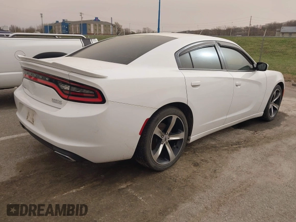 2017 Dodge Charger SE with VIN 2C3CDXBG1HH581654, listed as a IAAI auction lot 41836747 with 124,037 mi miles and . Bid and sale history available at carsss.com. Image 4.