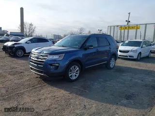 2018 Ford Explorer XLT with VIN 1FM5K8D81JGA51154, listed as a IAAI auction lot 41786582 with 74,205 mi miles. Bid and sale history available at carsss.com. Image 2.