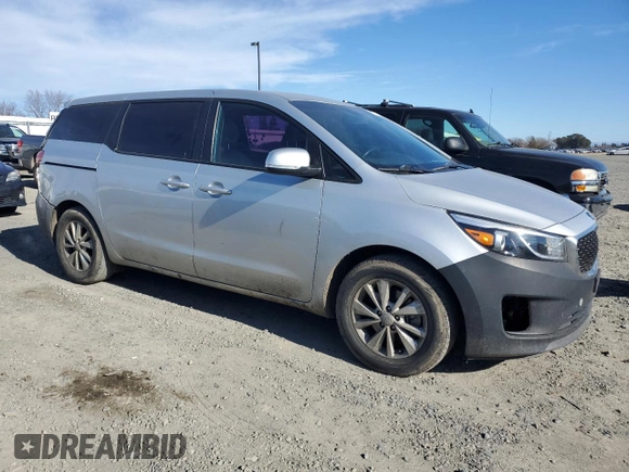 2017 Kia Sedona L with VIN KNDMA5C11H6273442, listed as a Copart auction lot 88358015 with 129,700 mi miles and Salvage Title. Bid and sale history available at DreamBid. Image 4.