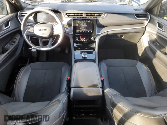2024 Jeep Grand Cherokee Laredo with VIN 1C4RJHAG9RC255210, listed as a Copart auction lot 85318094 with 2,277 mi miles and Salvage title. Bid and sale history available at DreamBid. Image 8.