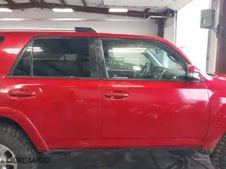 2019 Toyota 4Runner SR5 with VIN JTEBU5JR8K5705475, listed as a IAAI auction lot 41699077 with 110,216 mi miles. Bid and sale history available at carsss.com. Image 14.