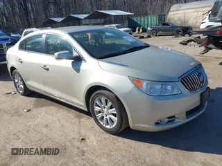 2013 Buick LaCrosse Leather with VIN 1G4GC5ER4DF303453, listed as a IAAI auction lot 41621139 with 113,222 mi miles. Bid and sale history available at carsss.com. Image 1.
