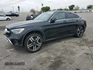 2021 Mercedes-Benz GLC 300 z VIN W1N0J8EB8MF892063, wystawiony jako Copart lot #52832185 z przebiegiem 66 508 mil mil oraz Szkoda całkowita • Salvage title. Historia ofert i sprzedaży dostępna na DreamBid. Obrazek 1.